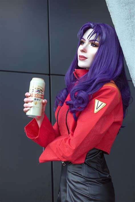 cosplay misato